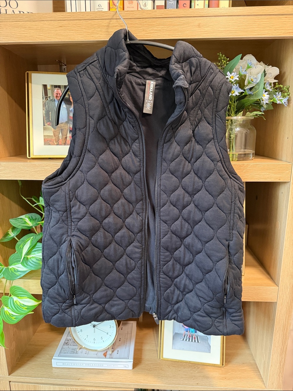 Kirkland Signature Quilted Sleeveless Vest - Black